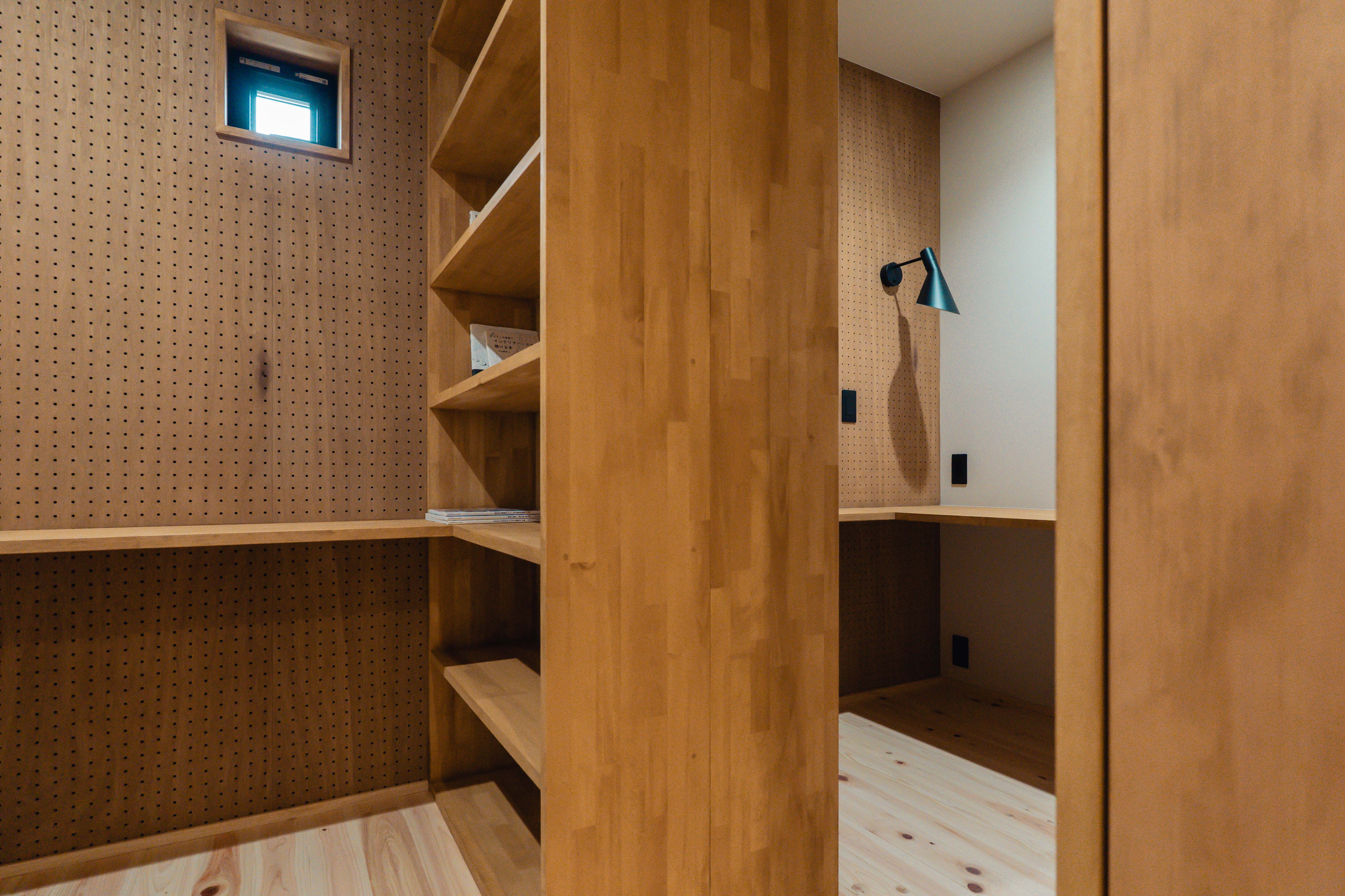 造作本棚の事例-3